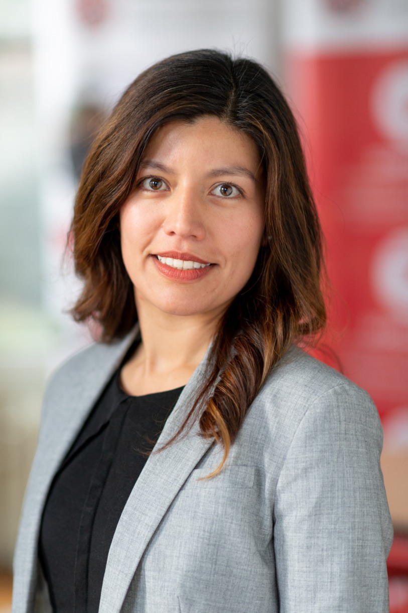 Elena Vásquez